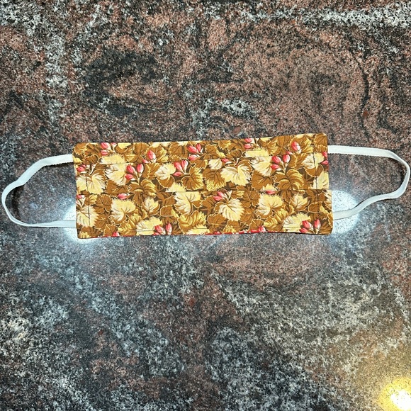 Handmade reusable face mask- adult size - Picture 3 of 3